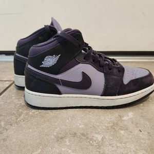 Jordan 1s purple